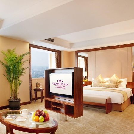 Crowne Plaza Nanjing Hotels & Suites Exteriör bild