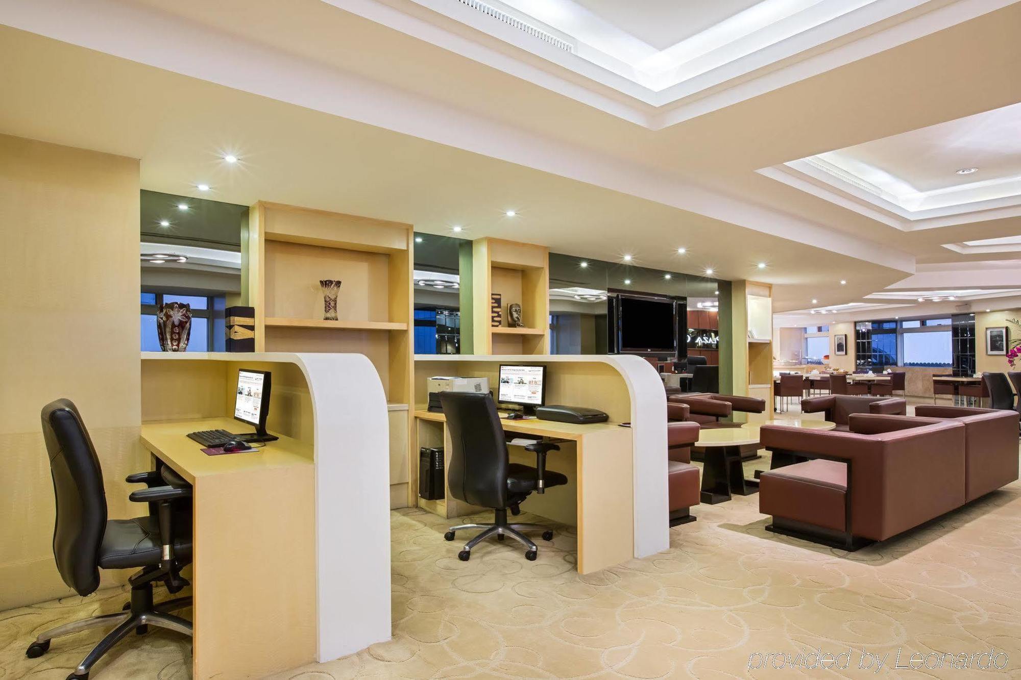 Crowne Plaza Nanjing Hotels & Suites Exteriör bild