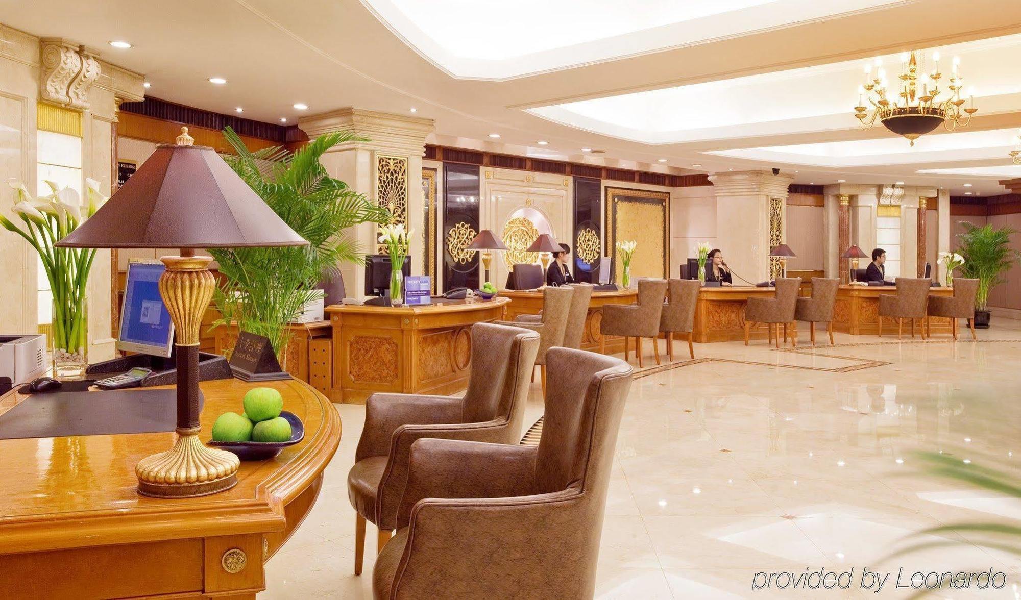 Crowne Plaza Nanjing Hotels & Suites Exteriör bild